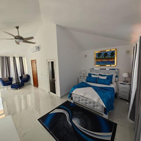 Residencial Las Palmeras De Willy Boca Chica Eksteriør bilde